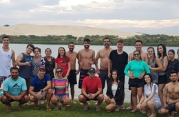 Sábado de capoeira, surf e stand up paddle  