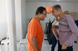 Acadêmicos participam de ação na ADVISUL