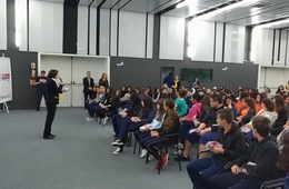 Medalhista olímpico Edson Luciano palestra no Escolas na Acic