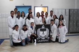 Acadêmicos de Medicina da UFSC participam de aula na Esucri