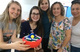 Acadêmicos criam maquetes de células