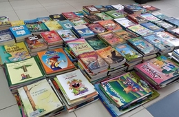 Após ação social, alunos da Esucri doam mais de 900 livros infantis
