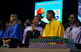Formatura: Esucri/Uniasselvi formam profissionais em nove áreas de atuação 