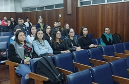 Egresso de Direito retorna as Faculdades Esucri para ministrar palestra 