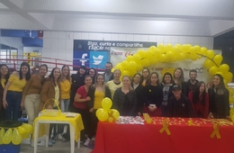 Curso de Enfermagem da Esucri realiza ação em alusão ao Setembro Amarelo
