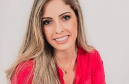 Professora das Faculdades Esucri ministra palestra em Congresso Internacional de Nutrição Funcional