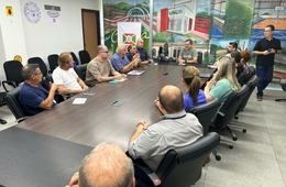 Em reunião, Esucri apresenta projetos e amplia diálogo com a Prefeitura de Criciúma