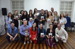 Esucri promove lançamento de obra literária escrita por alunos do curso de Direito