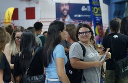 Volta às aulas na Esucri reúne estudantes em momento de integração