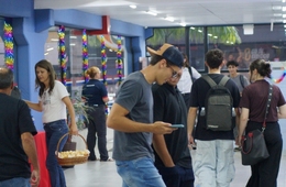 Volta às aulas na Esucri reúne estudantes em momento de integração