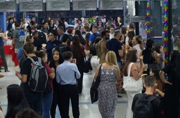 Volta às aulas na Esucri reúne estudantes em momento de integração
