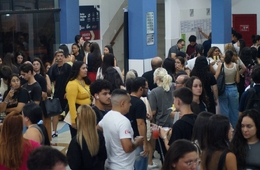 Volta às aulas na Esucri reúne estudantes em momento de integração