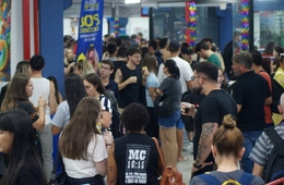 Volta às aulas na Esucri reúne estudantes em momento de integração