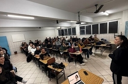 Empresária e influenciadora digital compartilha experiências sobre empreendedorismo e marketing digital na Esucri