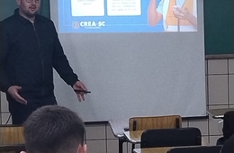 Esucri promove palestra sobre atuação do CREA-SC